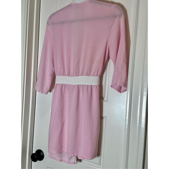 The Royal Standard size S/M pink and white striped robe - Picture 9 of 9